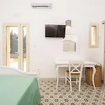 Πανσιόν La Limini